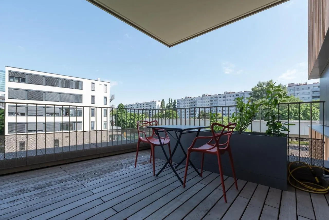 Appartamento Neu Zentral Und Ruhig An Der U2 / Stadion Vienna Austria